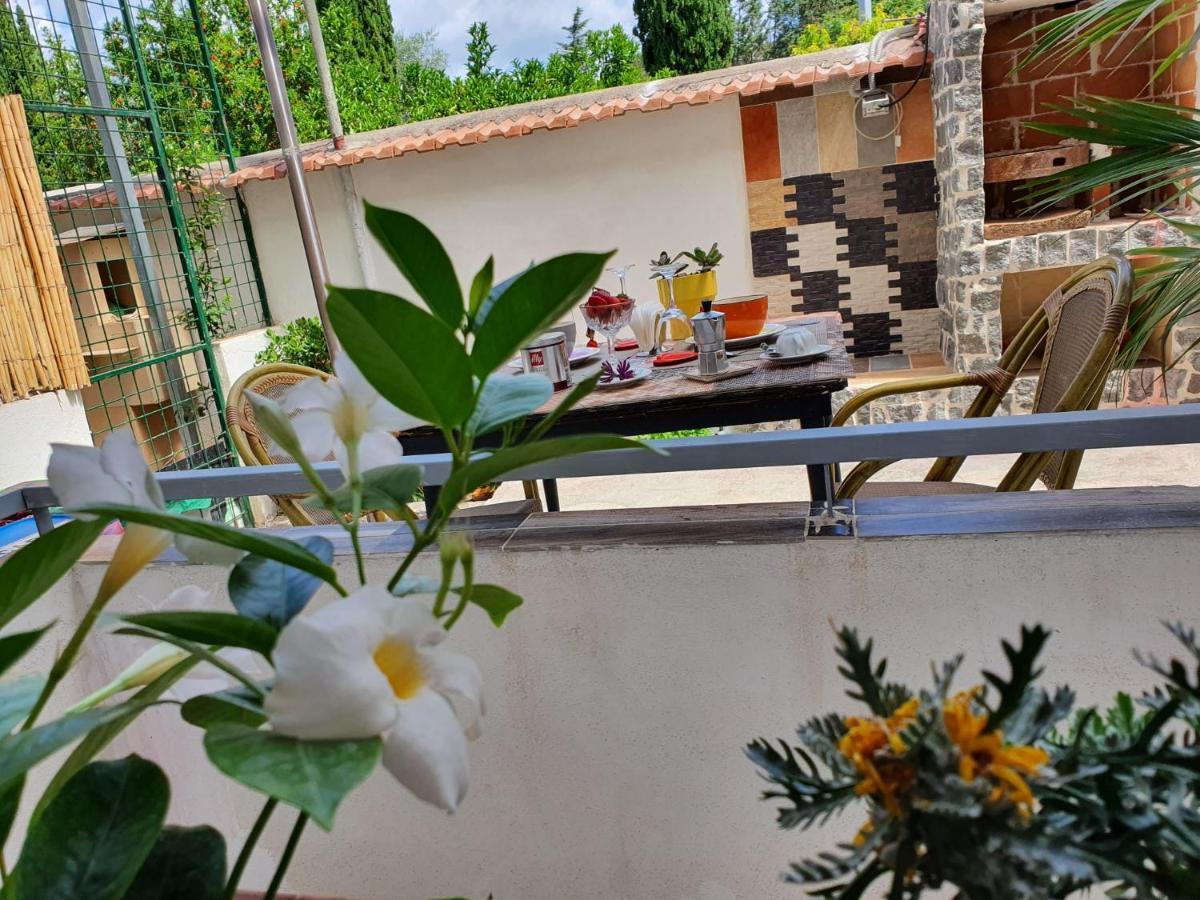 B&B Cappotto Civico 48 Pompei Exterior photo